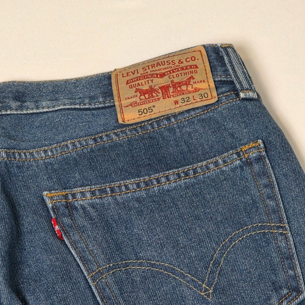 Levi's 505 Straight Fit Jeans Mens‎ 32x30 Blue Medium Wash 100% Cotton Denim - Picture 10 of 12